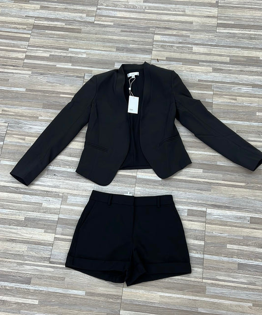 SULIE BLACK BLAZER TWO-PIECE SHORTS SET