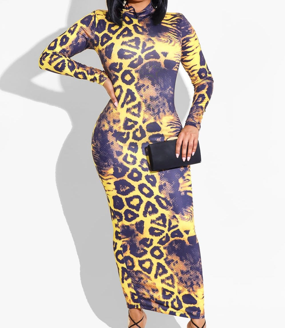 LIVI RESERVABLE MIDI DRESS - Tammie's Kollection