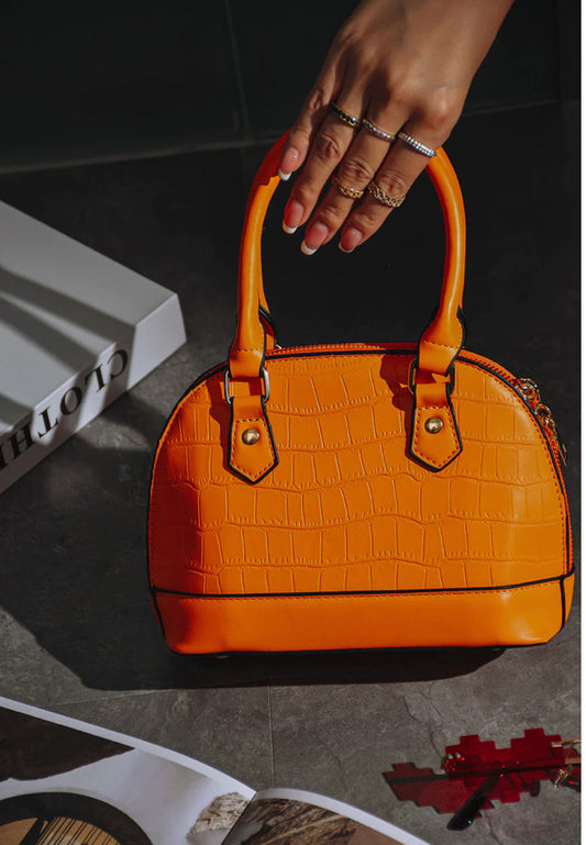 MONICA SHOW OUT BAG (ORANGE)